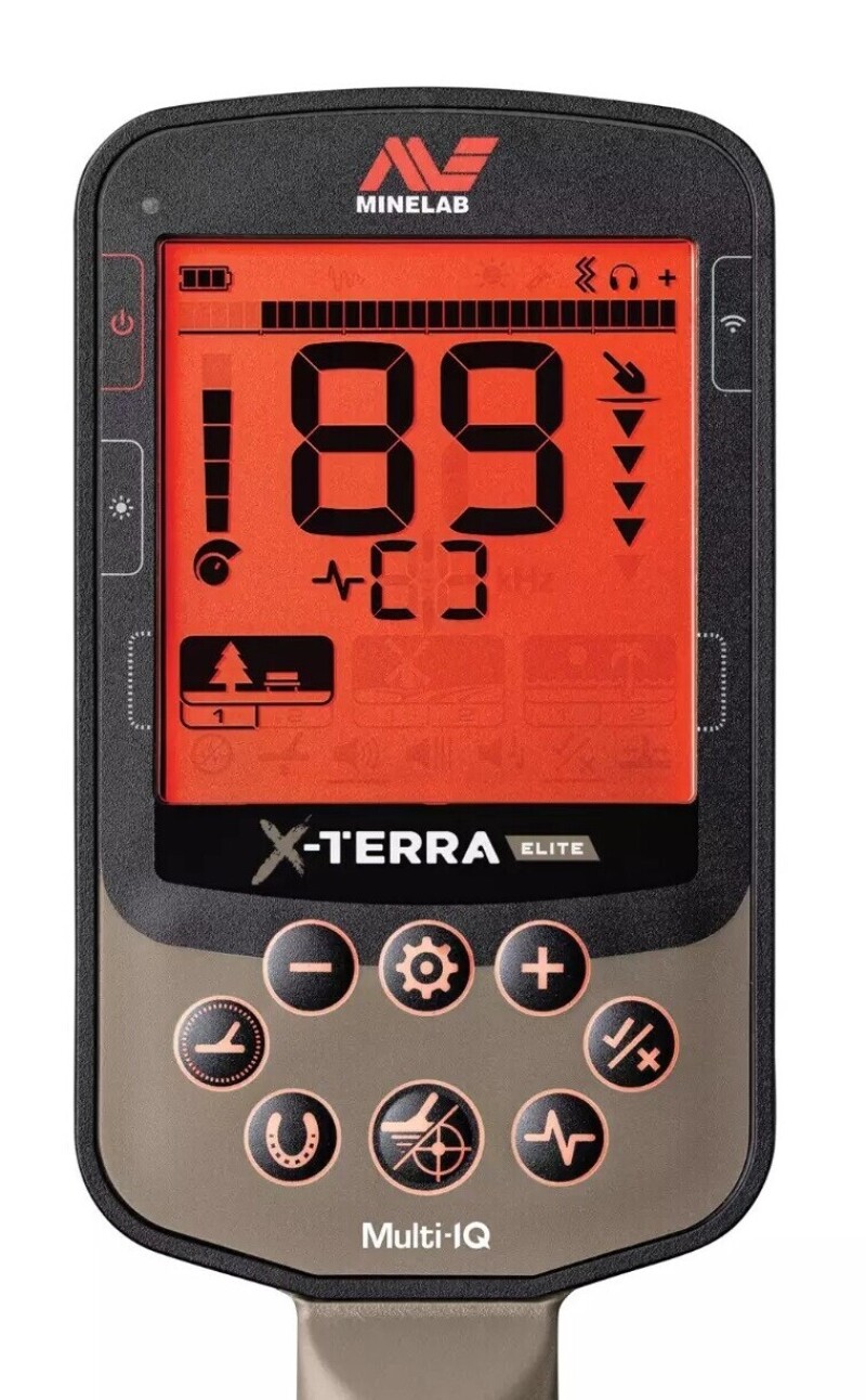 Minelab X-Terra Elite Expedition Pack Metal Detector (3707-0003)